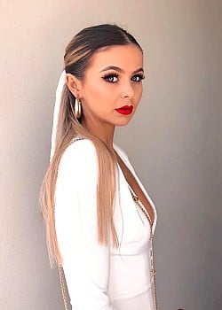 Georgie Lee